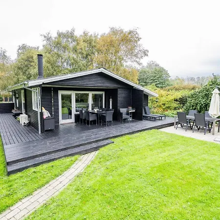 Cozy Retreat In Bork Havn-by Traum
